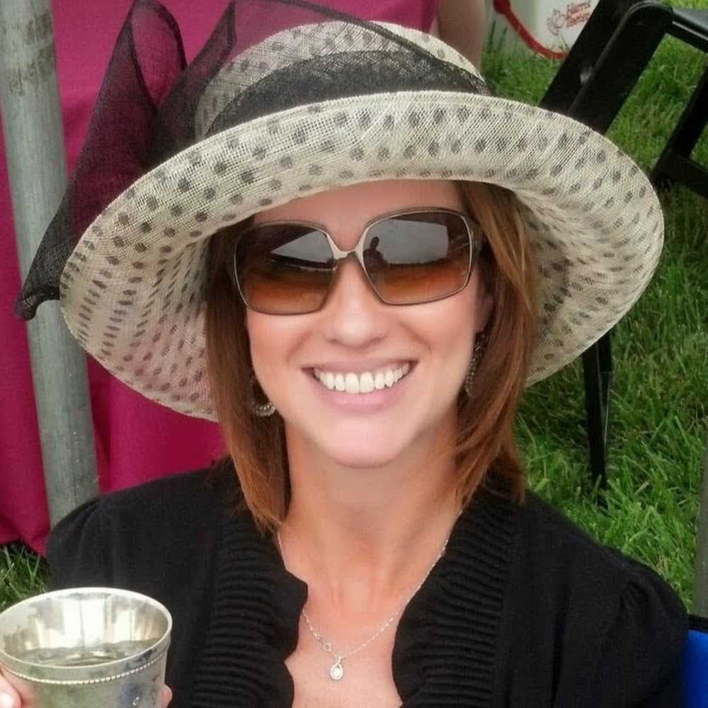 Meet your Posher, Leigh